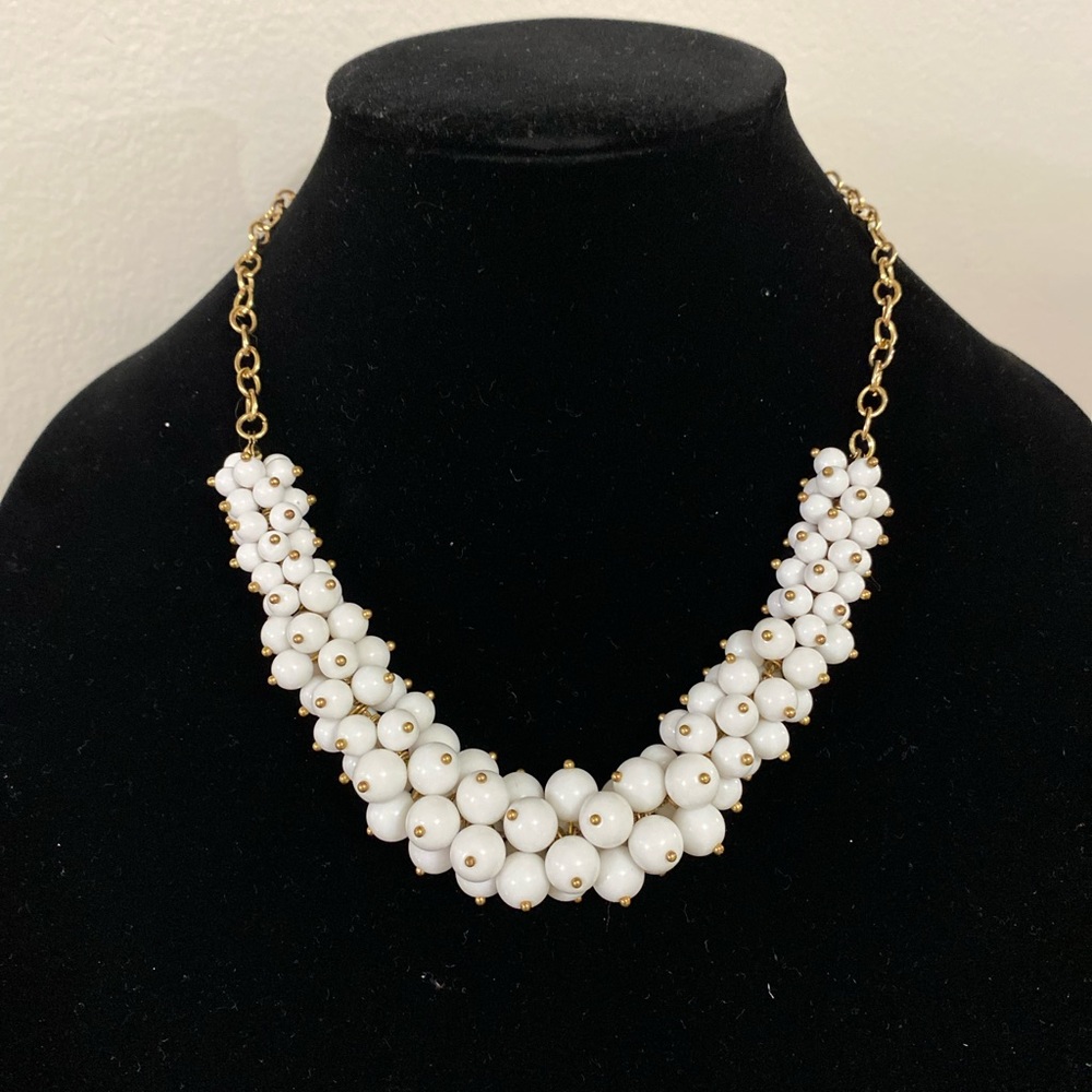Chunky Statement White Beads Collar Necklace - image 1